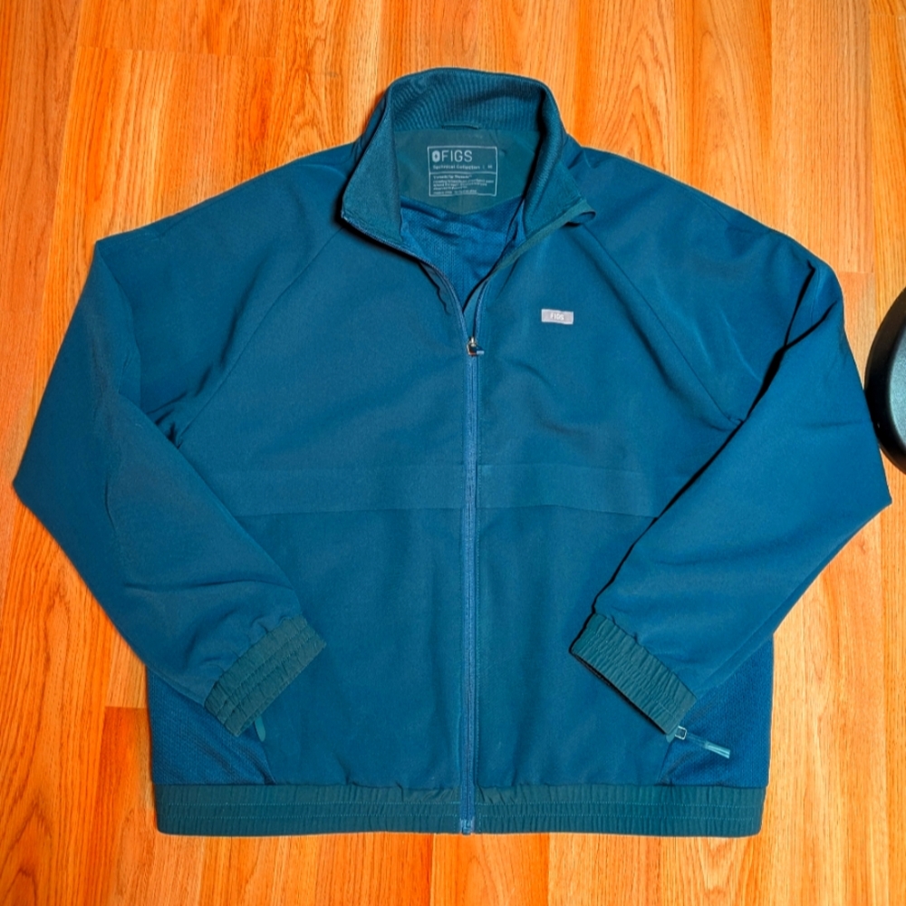 FIGS Sydney Scrub Jacket - Caribbean Blue
